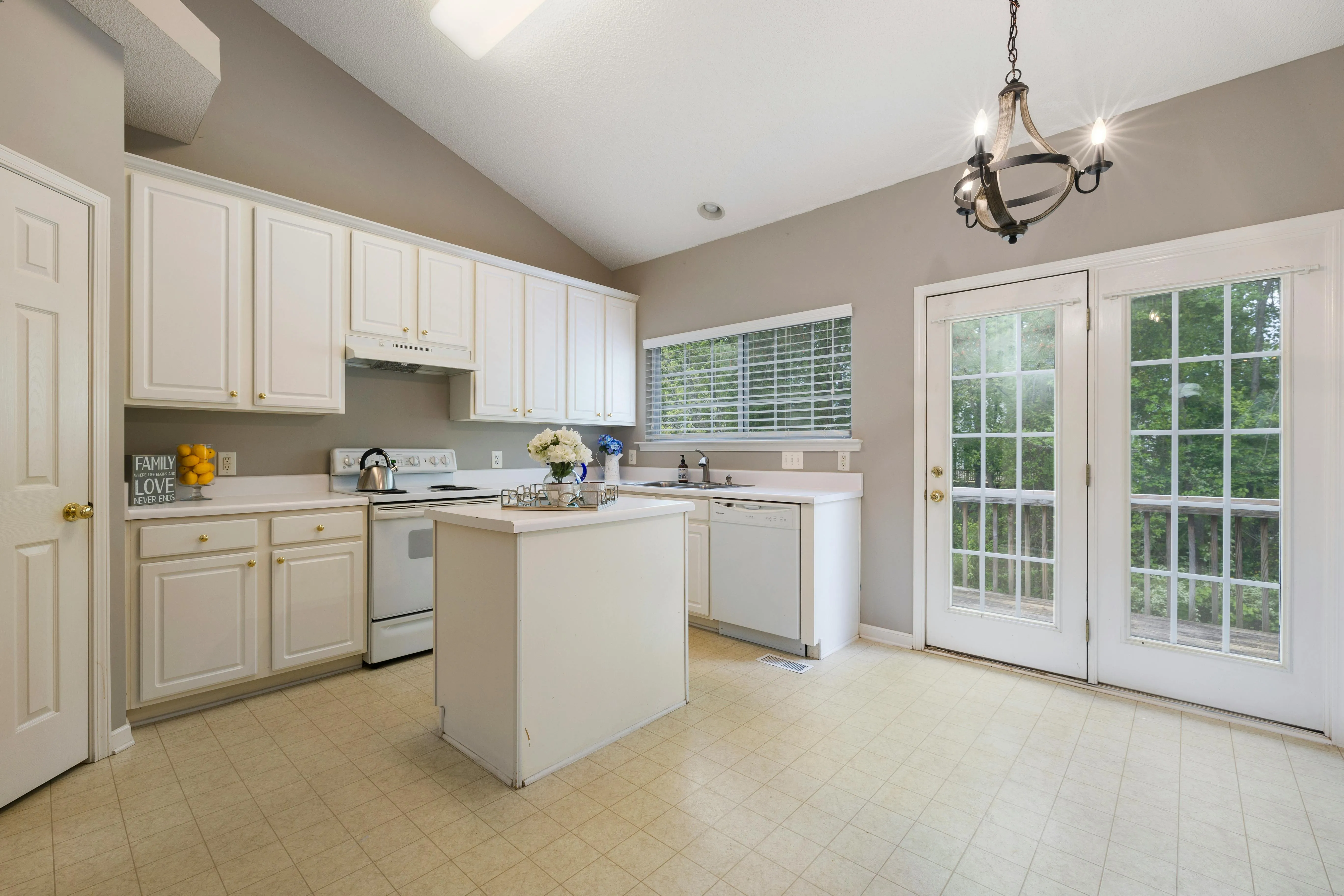 Kitchen cabinet refinishing